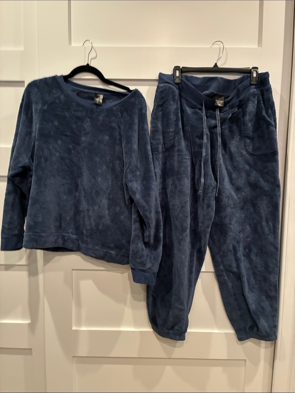 Cuddl Duds Plush Navy Blue Women's Pajama Set - Soft Top & Drawstring Joggers